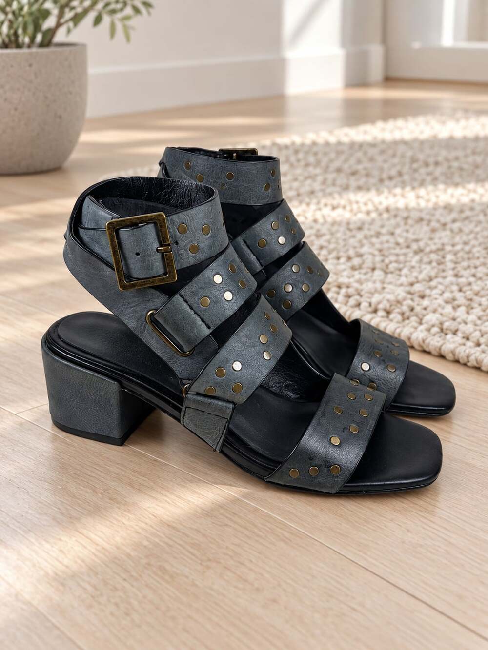 Kelsi Dagger Seabring Studded Leather Block Heel Sandals Blue Gray 5.5